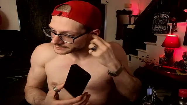 MasterDaddyCool's Live XXX Chat