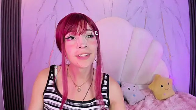 AliiceWonderland_: онлайн-секс-чат