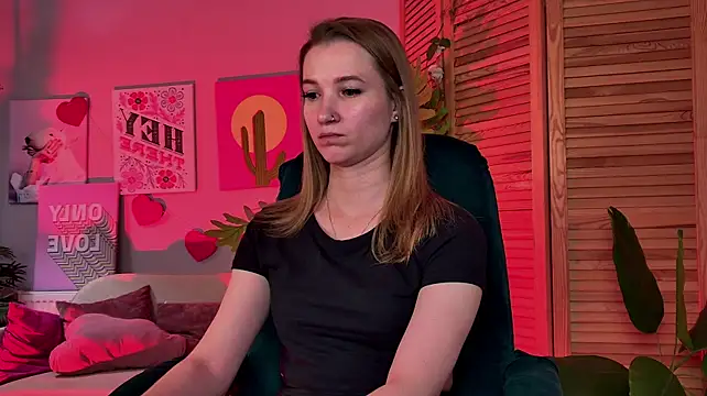 Megan_Rodgers XXX чат на живо