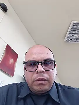 Camilo-31RI লাইভ XXX চ্যাট