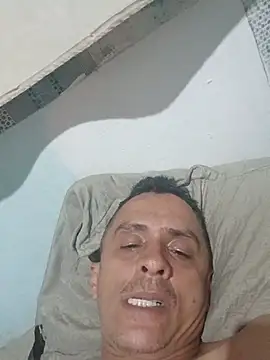 XXX chat uživo modela patrickleo092