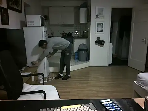 mihaimichaeln Live XXX chat