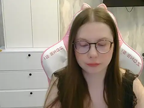 Elvirada 现场XXX聊天