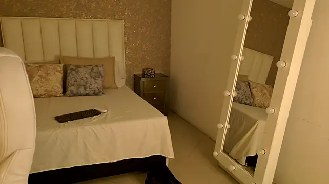 JordanMiller_ – Naživo XXX chat