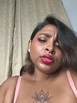 OpposedLoomn Live XXX chat