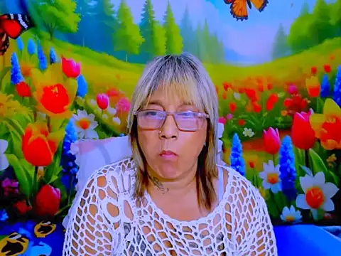 indianroxy's Live XXX Chat