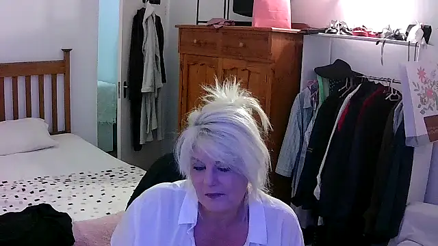 Chat XXX ao vivo de Miahotmilf