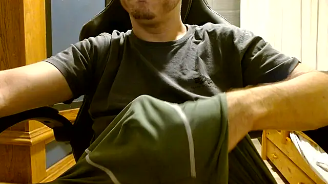 Chat +18 de cuteboy00900 ao vivo