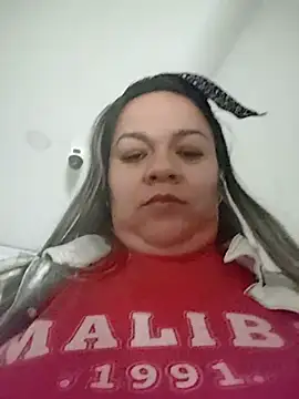 Chat XXX en directo de Charlott-1