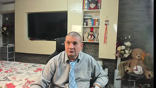 SpartacusDaddy48 Chat XXX live