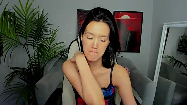 Chat XXX en directo de NaomiKurosawa