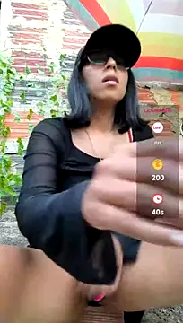 XXX chat uživo modela MirandaSingle