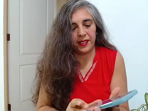 Pretty_Latina76 Chat XXX in diretta