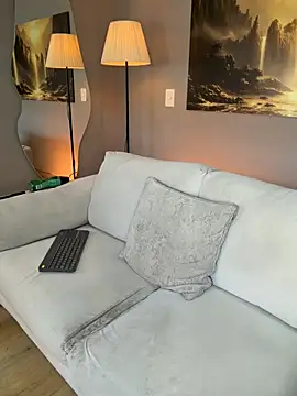 ApoloMakris Adlı Modelin Canlı XXX Sohbeti