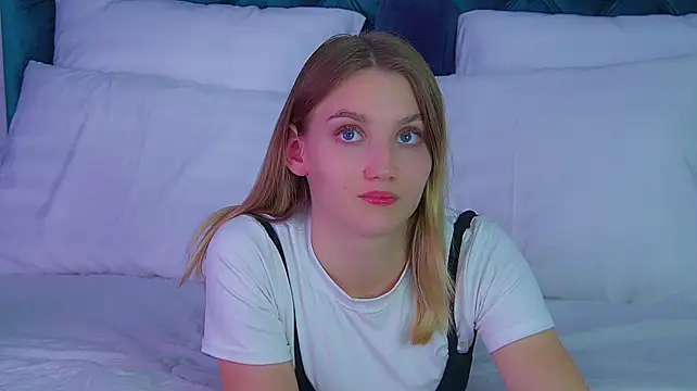StacyEvances Adlı Modelin Canlı XXX Sohbeti