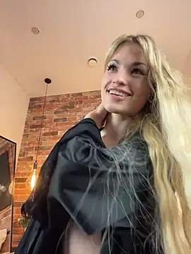 AminaBlush's Live XXX Chat