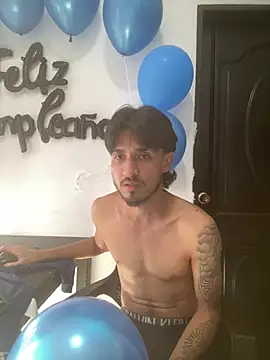 Chat XXX ao vivo de Kriss_Edwards