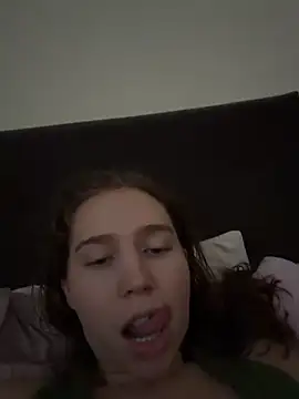 Aneruivinhaa's Live XXX Chat