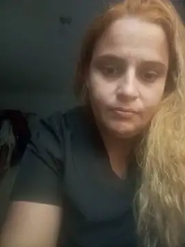 XXX chat uživo modela Viholet