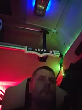 adas- – Naživo XXX chat