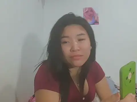 Zyeiii – Naživo XXX chat