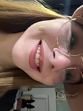 Vaimonroin Live XXX chat