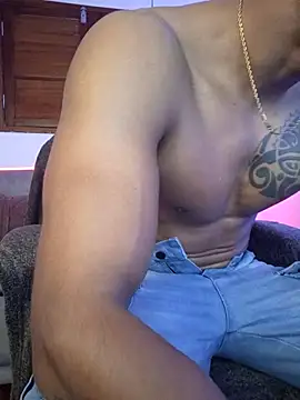 Joylopez_fit Adlı Modelin Canlı XXX Sohbeti