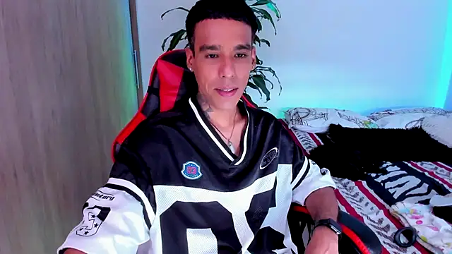 Damianwhite 即時 XXX 聊天