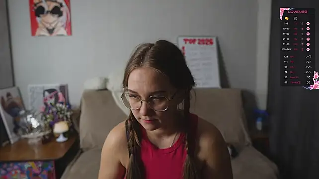 Miatiny Live XXX-Chat