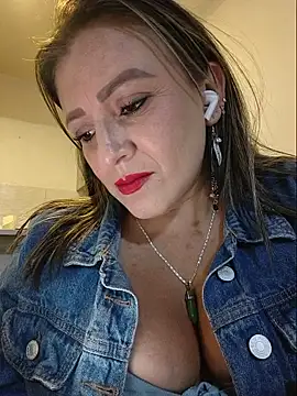 cataleyamyst Adlı Modelin Canlı XXX Sohbeti