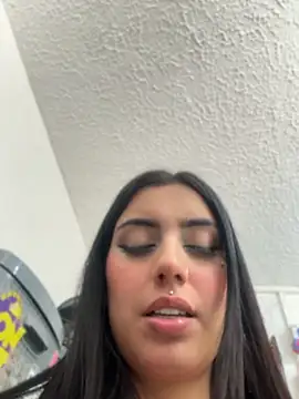 Lucy_699's Live XXX Chat