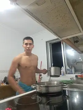 AlexandreHeaT – Naživo XXX chat