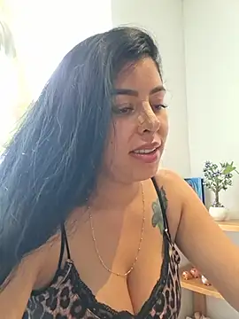 دردشة Luianna الجنسية المباشرة