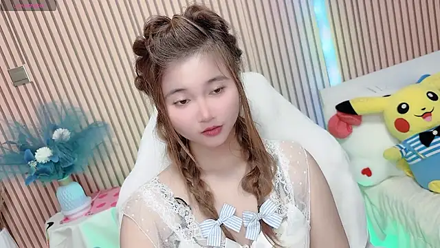 di-or- Live XXX-Chat