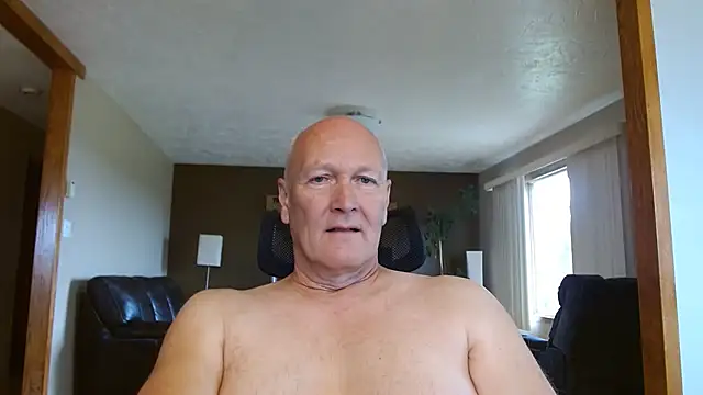 XXX chat uživo modela BasicAnt