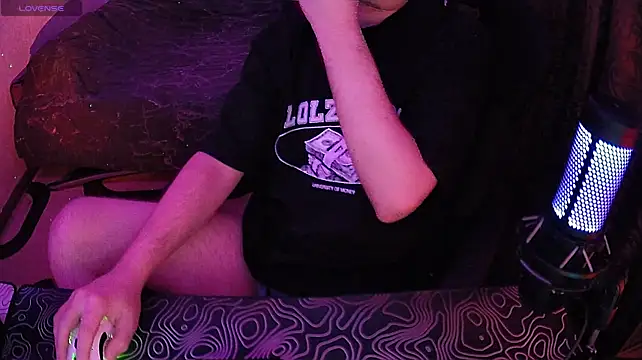 fame_bc Chat XXX live