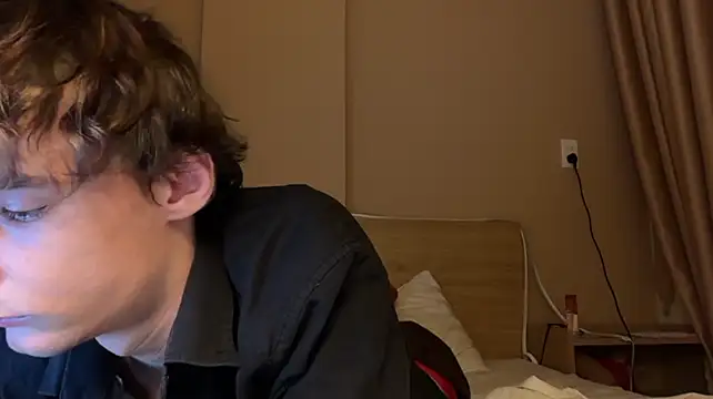 XXX chat uživo modela YourLucius