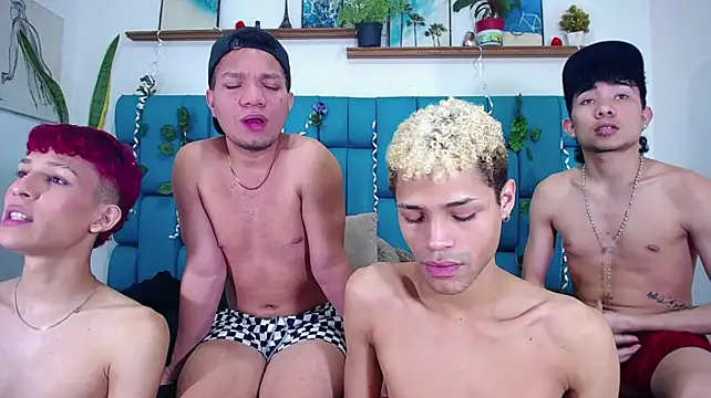 Dirty3someGuys Live XXX-Chat