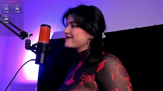 Chat XXX en directo de Valeriekay__