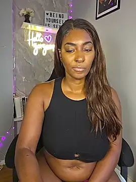ddlynn's Live XXX Chat