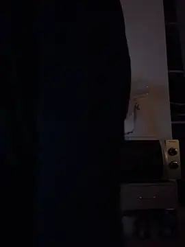 PRIISS69のライブXXXチャット
