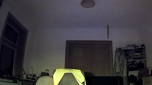 Greg0ri73 élő XXX-chatje