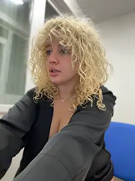 Chat XXX ao vivo de CurlyDaisy
