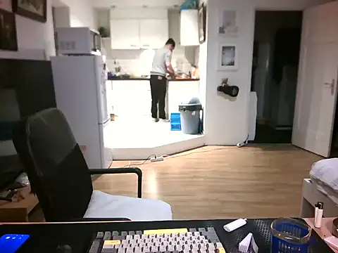 mihaimichael – Naživo XXX chat