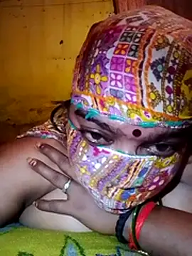 צ'אט XXX בשידור חי של Cut_riya62