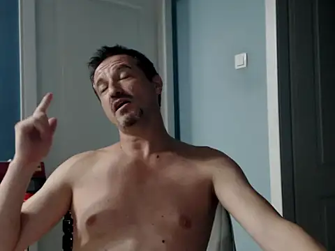 XXX chat uživo modela FaithandXenia