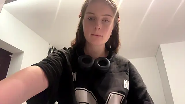Volume_sound Live XXX-chat