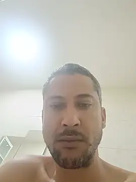Chat +18 de Arrombador20 ao vivo