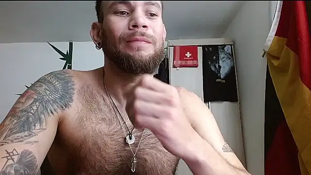 DominanThewolff's Live XXX Chat
