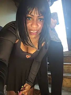 Živý XXX chat AmazonianMistress